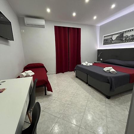 Pacini 88 Rooms And Apartment Catania Centro ภายนอก รูปภาพ