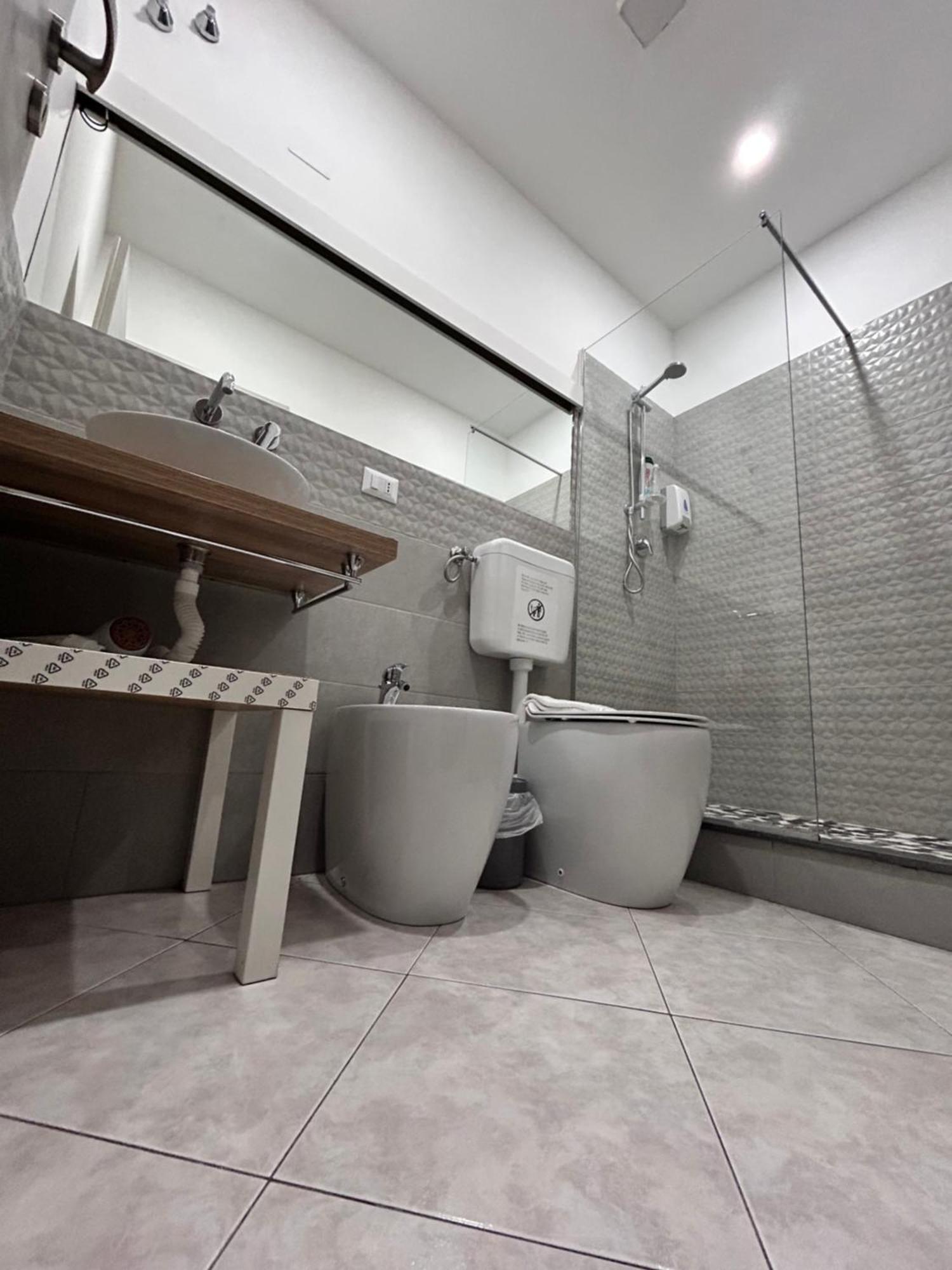 Pacini 88 Rooms And Apartment Catania Centro ภายนอก รูปภาพ