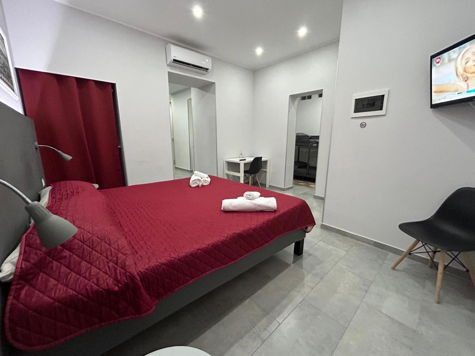 Pacini 88 Rooms And Apartment Catania Centro ภายนอก รูปภาพ