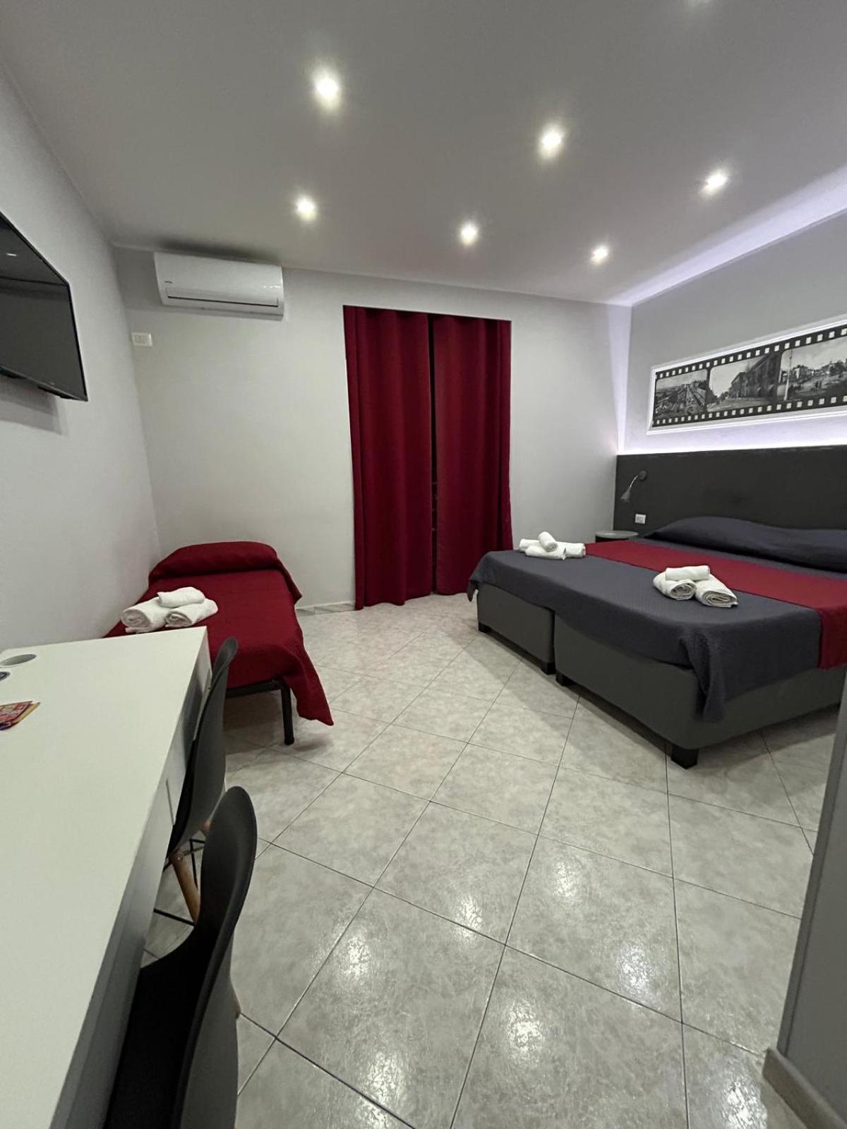 Pacini 88 Rooms And Apartment Catania Centro ภายนอก รูปภาพ