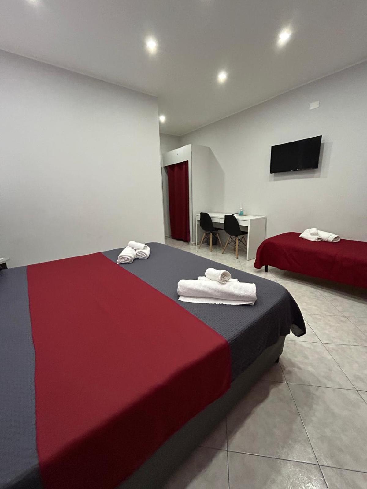 Pacini 88 Rooms And Apartment Catania Centro ภายนอก รูปภาพ
