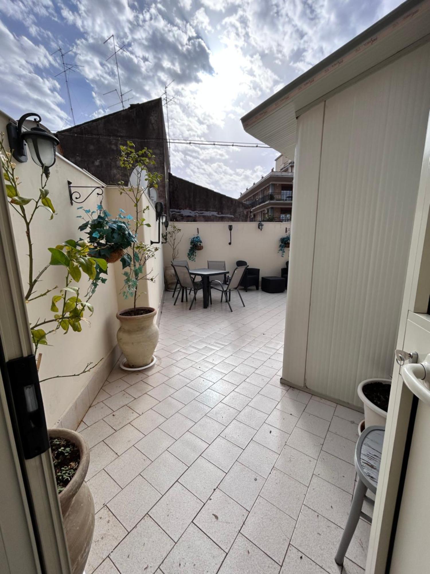 Pacini 88 Rooms And Apartment Catania Centro ภายนอก รูปภาพ